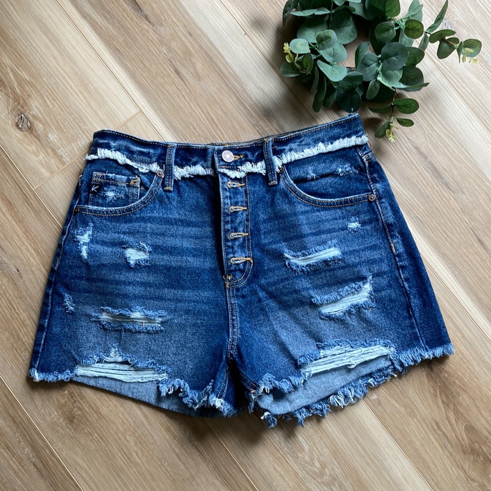 Kancan Estilo high waisted jean shorts